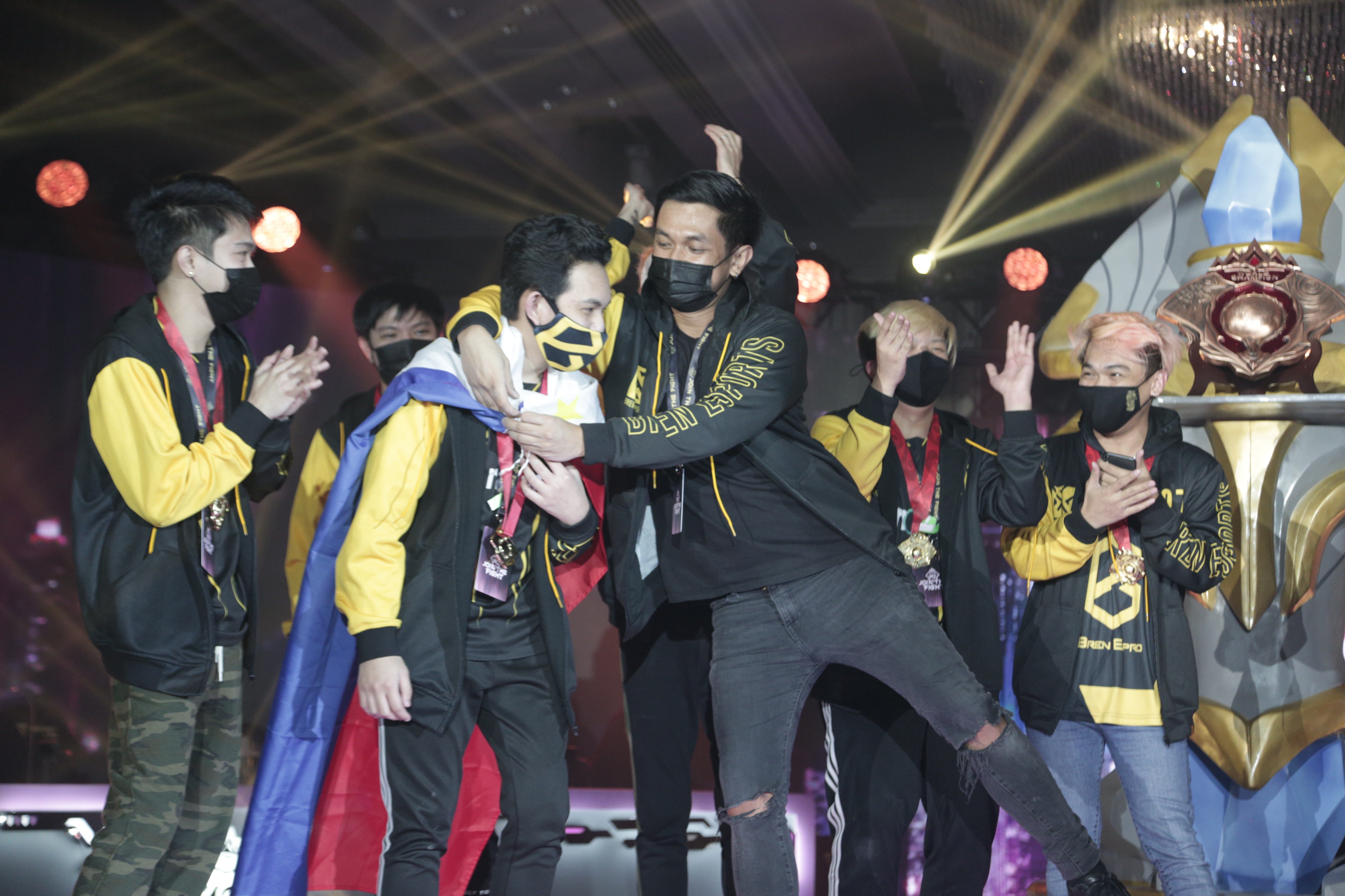 紧张刺激的比赛,赛场上风云莫测的简单介绍 紧张刺激的比赛,赛场上风云莫测的简单介绍