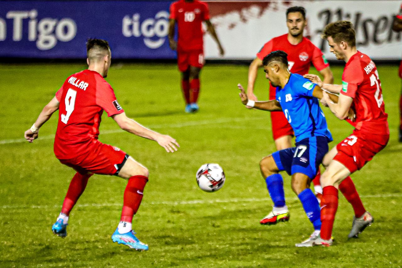 里尔再次豪取胜利,稳坐积分榜榜首的简单介绍 里尔再次豪取胜利,稳坐积分榜榜首的简单介绍