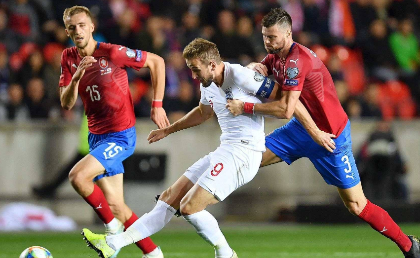 关于瑞士队备战全力以赴,积极备战欧洲杯预选赛的信息 关于瑞士队备战全力以赴,积极备战欧洲杯预选赛的信息