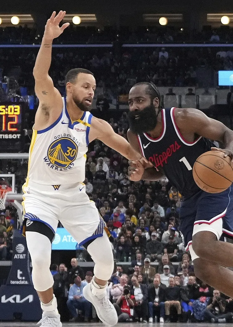 谁能笑到最后？场上激烈对决的简单介绍