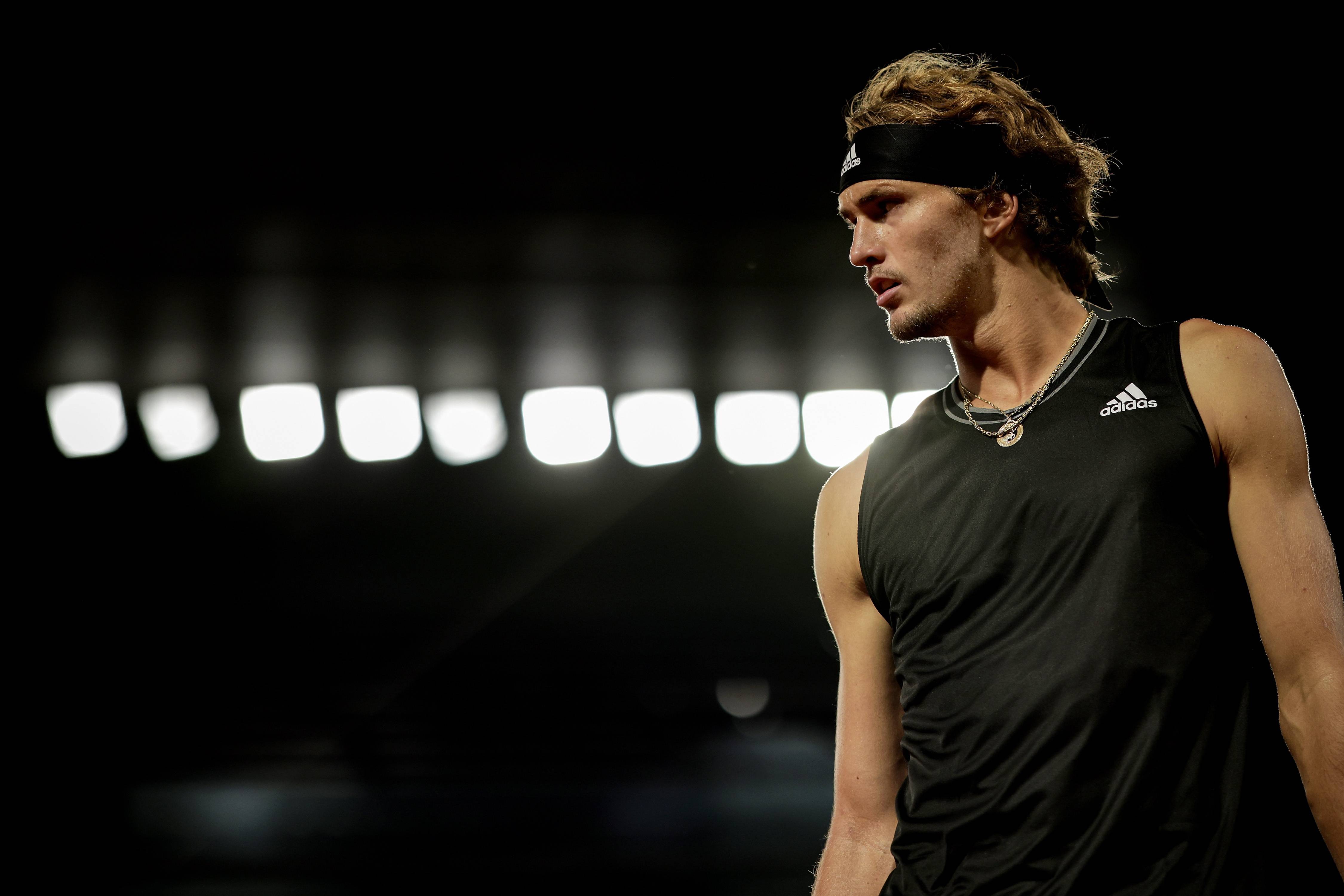 世界网球队力克美国网球队,兹维列夫绝境逆转的简单介绍 世界网球队力克美国网球队,兹维列夫绝境逆转的简单介绍