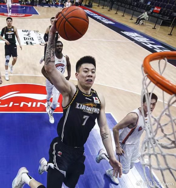 辽宁队绝杀江苏队,张镇麟刷新纪录的简单介绍 辽宁队绝杀江苏队,张镇麟刷新纪录的简单介绍