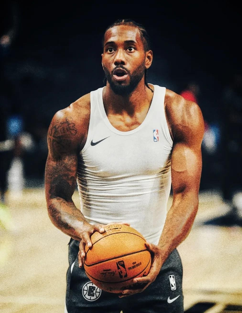 关于76人绝杀新疆队,伦纳德惊艳四座的信息 关于76人绝杀新疆队,伦纳德惊艳四座的信息